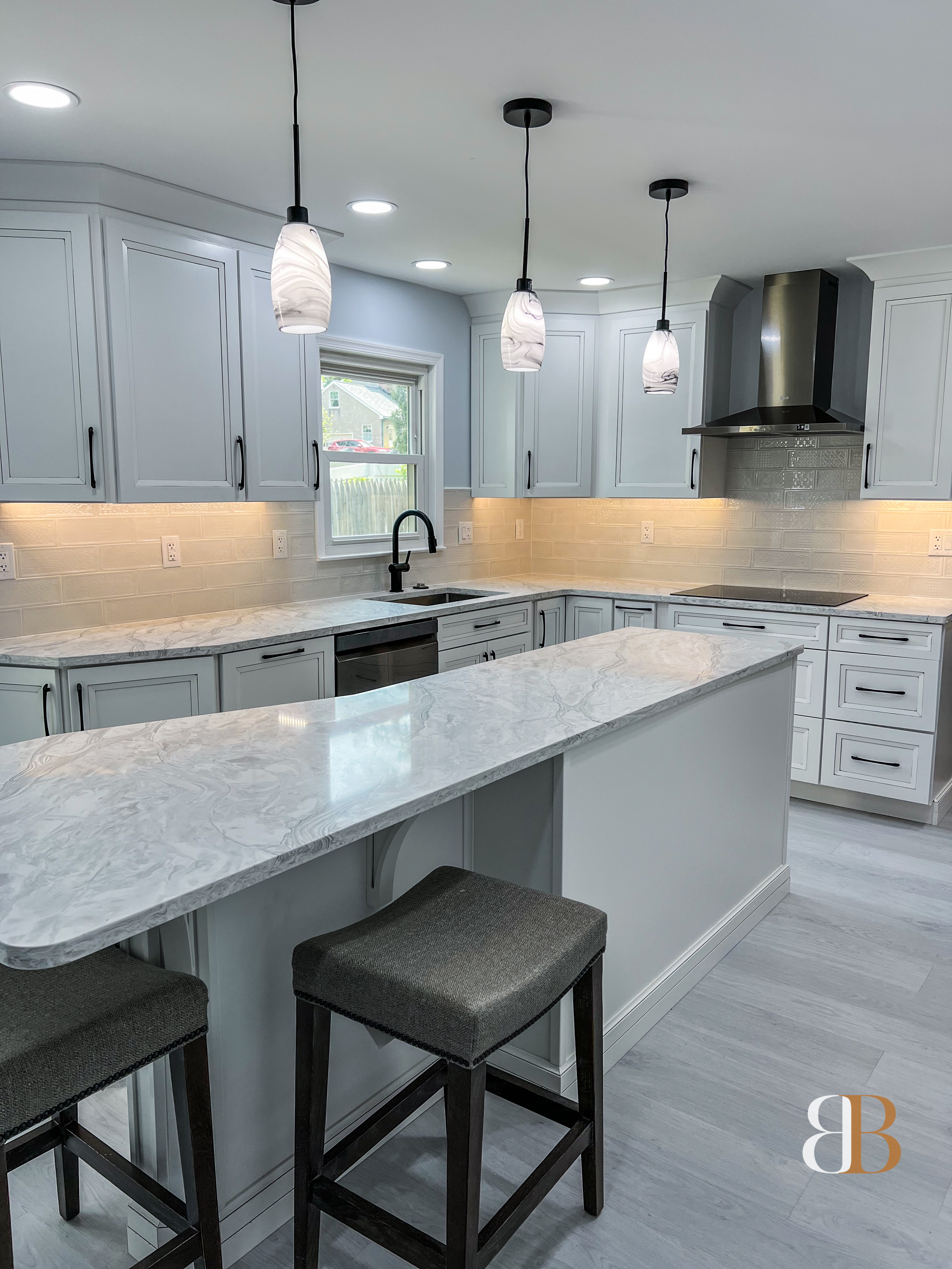 Classic kitchen remodel in Berwyn by B&B Associates Creations — photo 3